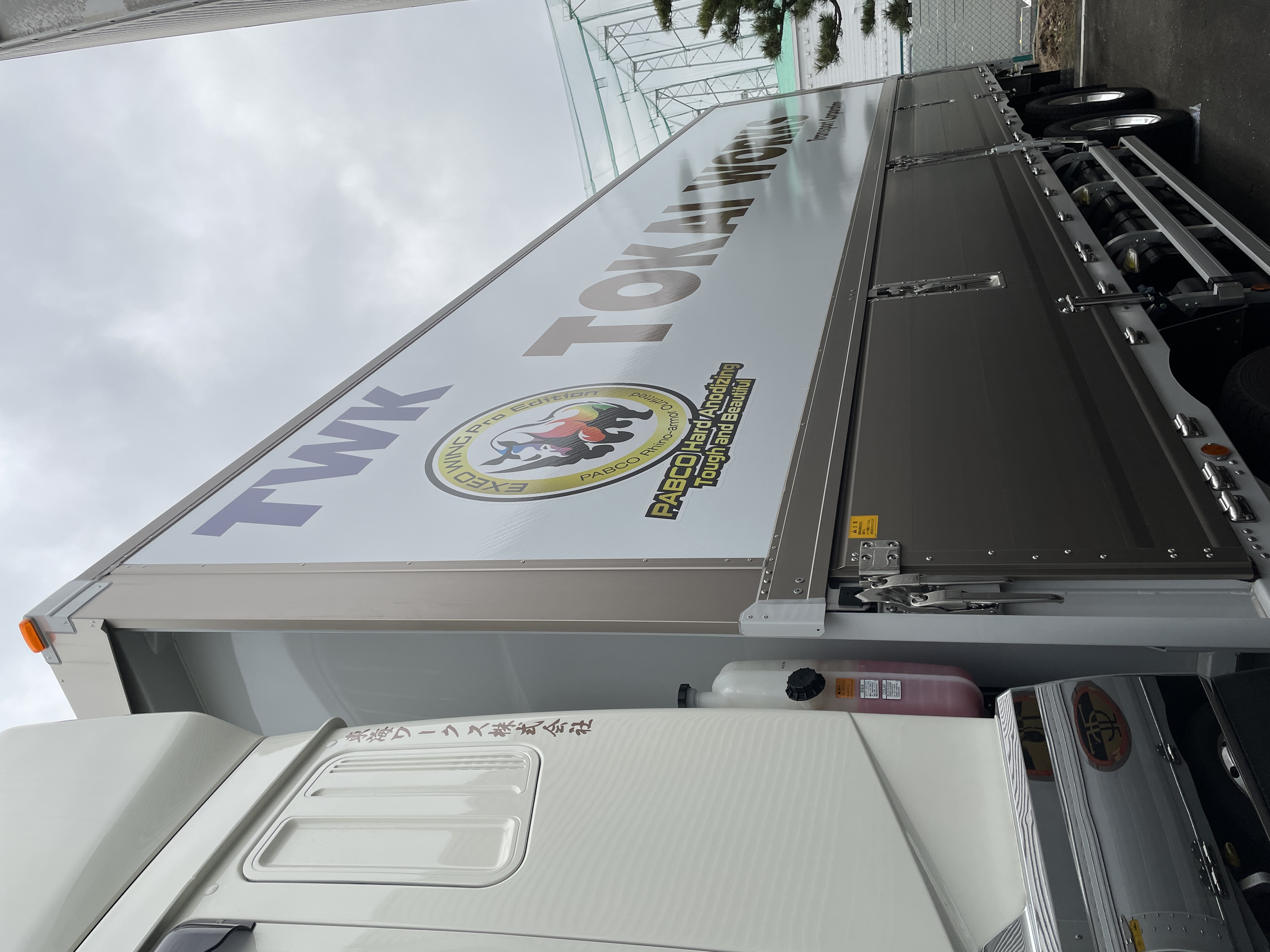 トラックボデー 広告施工